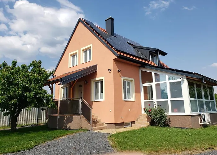 Berkenye Pihenohaz Шарвар